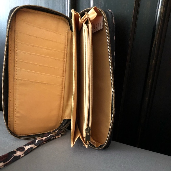 Travelon wallet - Picture 4 of 4